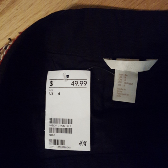 *NWT* Funky H&M skirt - Picture 3 of 3